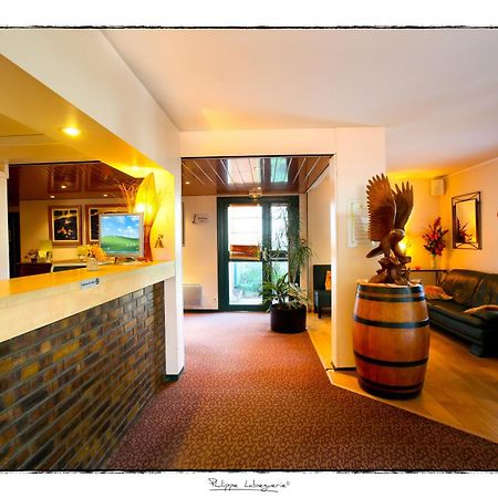 Logis Hotel Horus Restaurant Les Bruyeres Toulenne Eksteriør billede